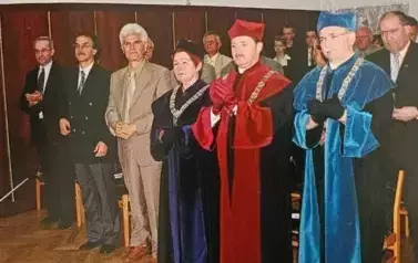 siedem os&oacute;b, aula 