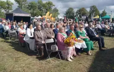 tłum ludzi