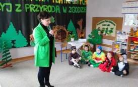 Gminny Przegląd Małych Form Teatralnych pod hasłem: Żyj z przyrodą w zgodzie 15