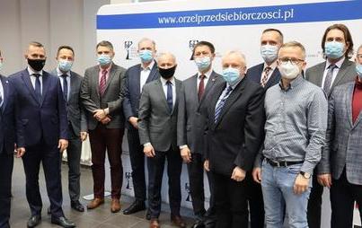 Zdjęcie do Orzeł Powiatu Gnieźnieńskiego dla Przedsiębiorczości 2019-2022 wystartował